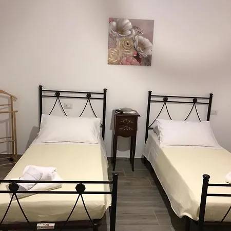 Vakantiehuis Albarosa Mottola